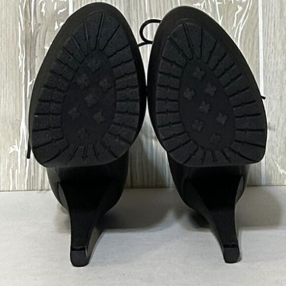 Charles David Lace Up Stilletto Ankle Booties 8 NIB - Picture 5 of 9
